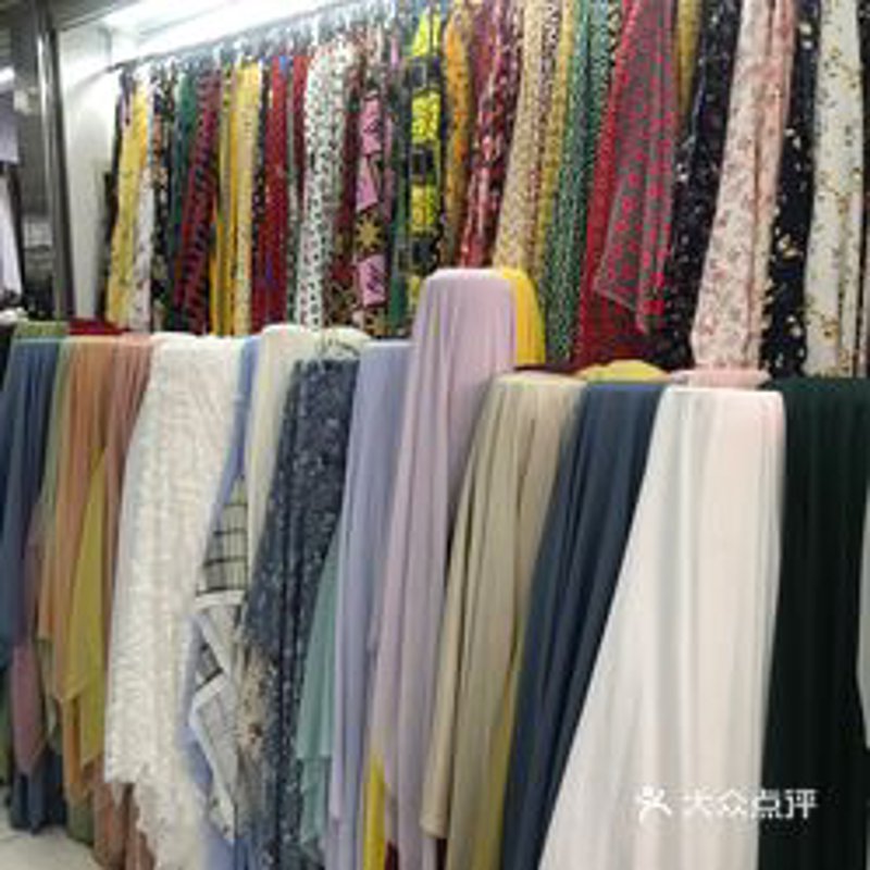 涤棉面料在现代服装产业中的应用与魅力